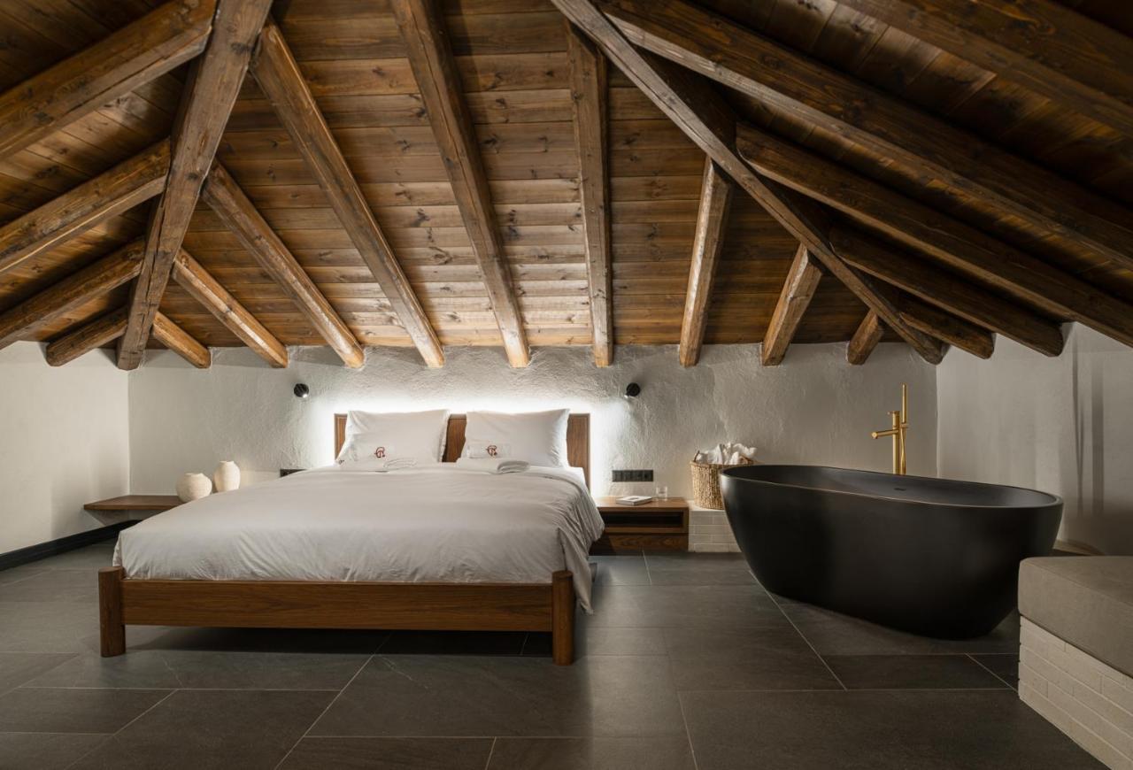 Unedo All Seasons Boutique Hotel Палеос Пантелеймон Екстериор снимка