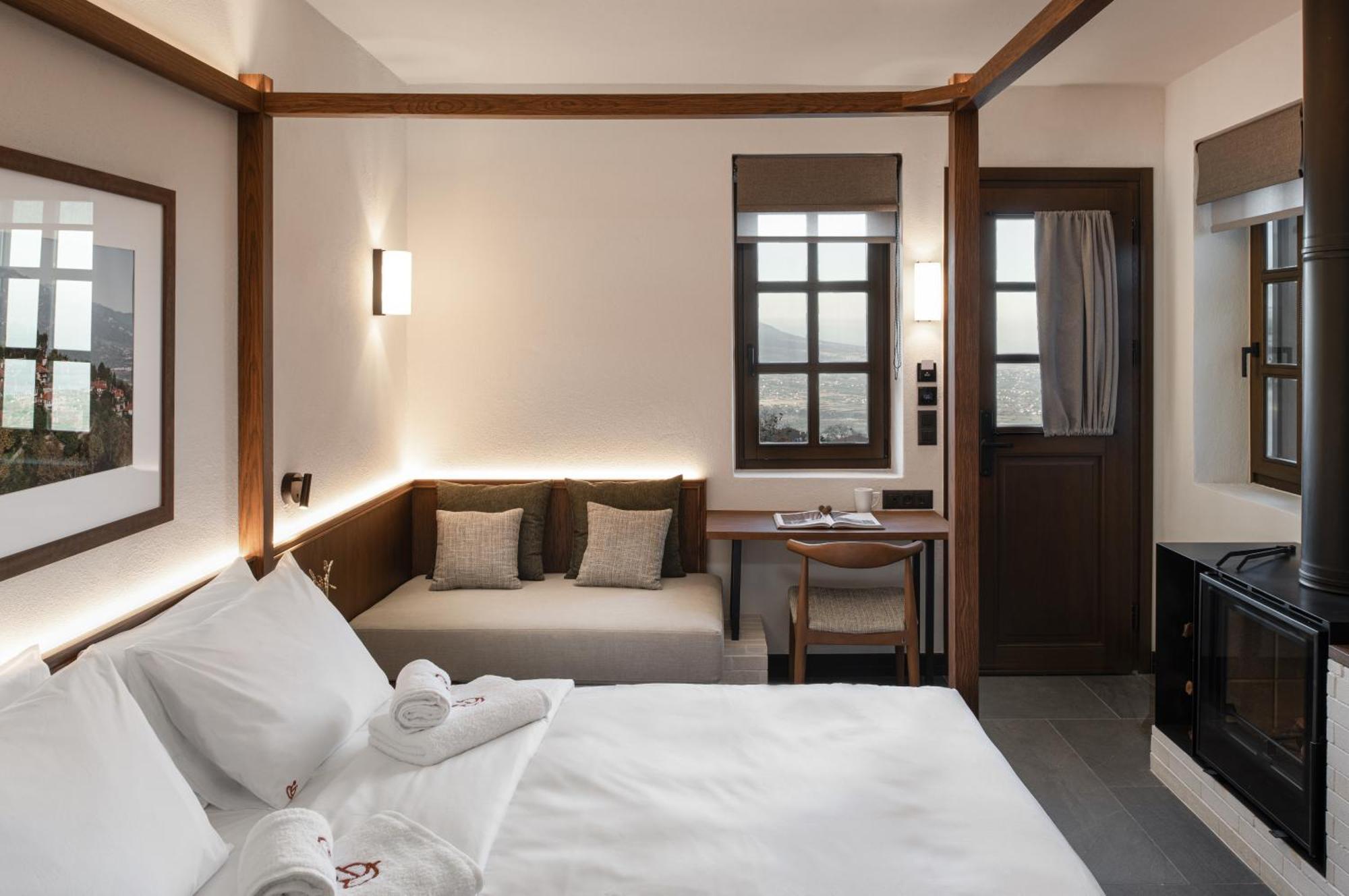 Unedo All Seasons Boutique Hotel Палеос Пантелеймон Екстериор снимка