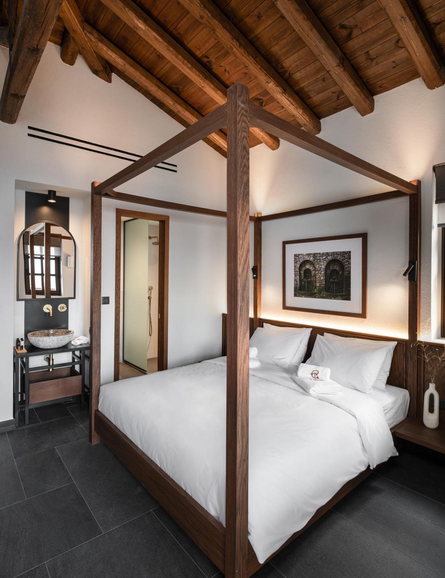 Unedo All Seasons Boutique Hotel Палеос Пантелеймон Екстериор снимка