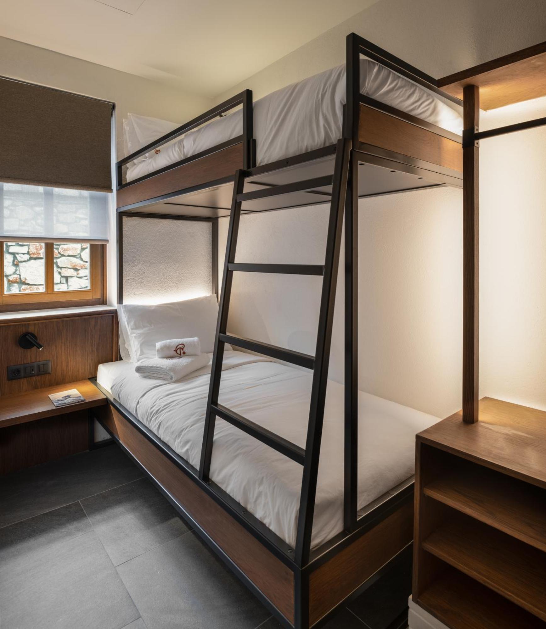 Unedo All Seasons Boutique Hotel Палеос Пантелеймон Екстериор снимка